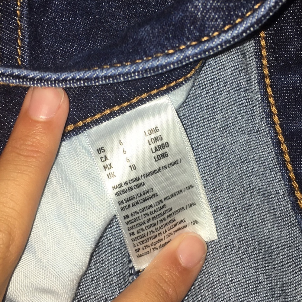Dark Wash Jeggings View 4